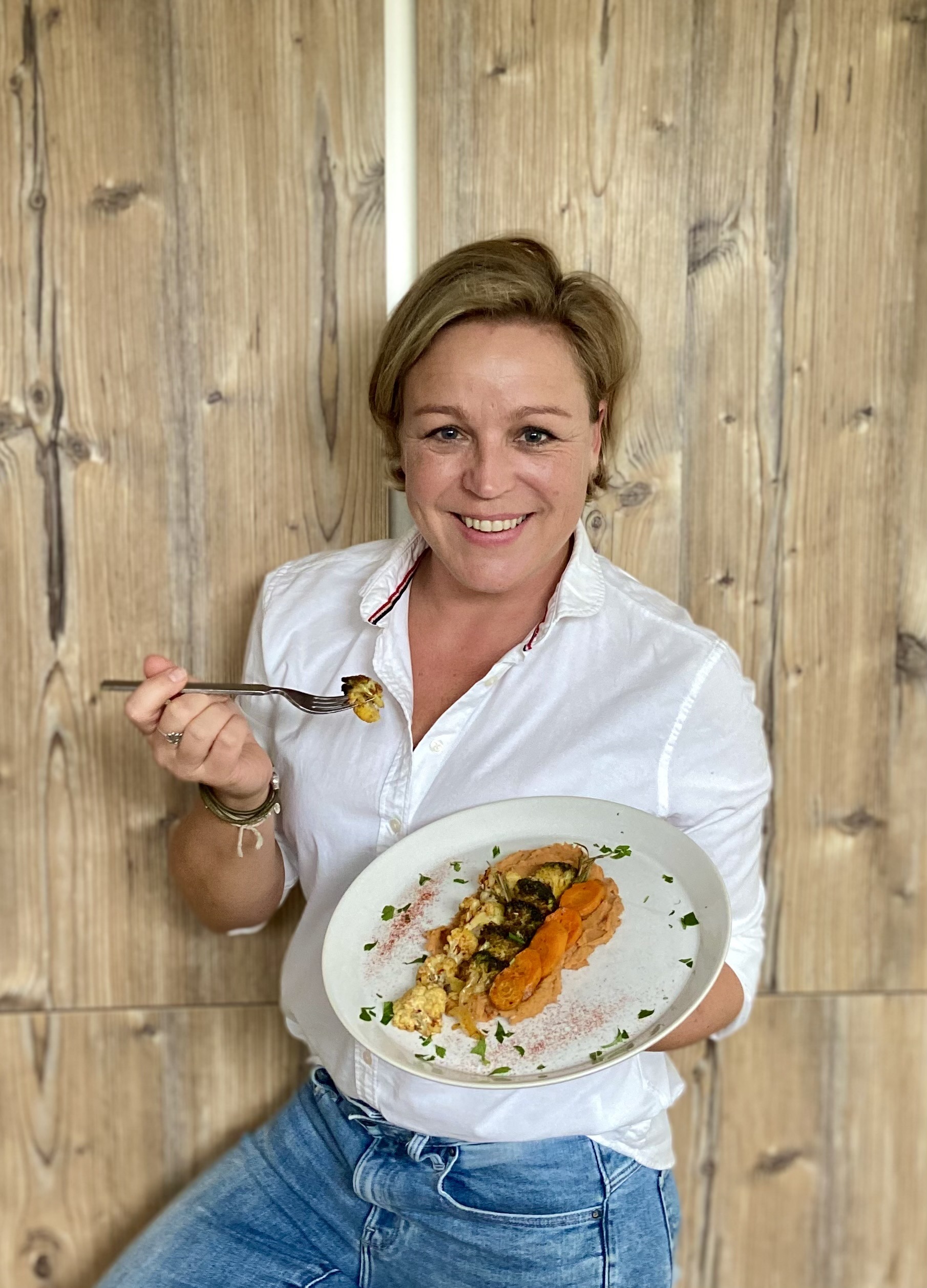 Angelina Fleischmann, hormonfreundlich Essen Essen für einen gesunden Zyklus