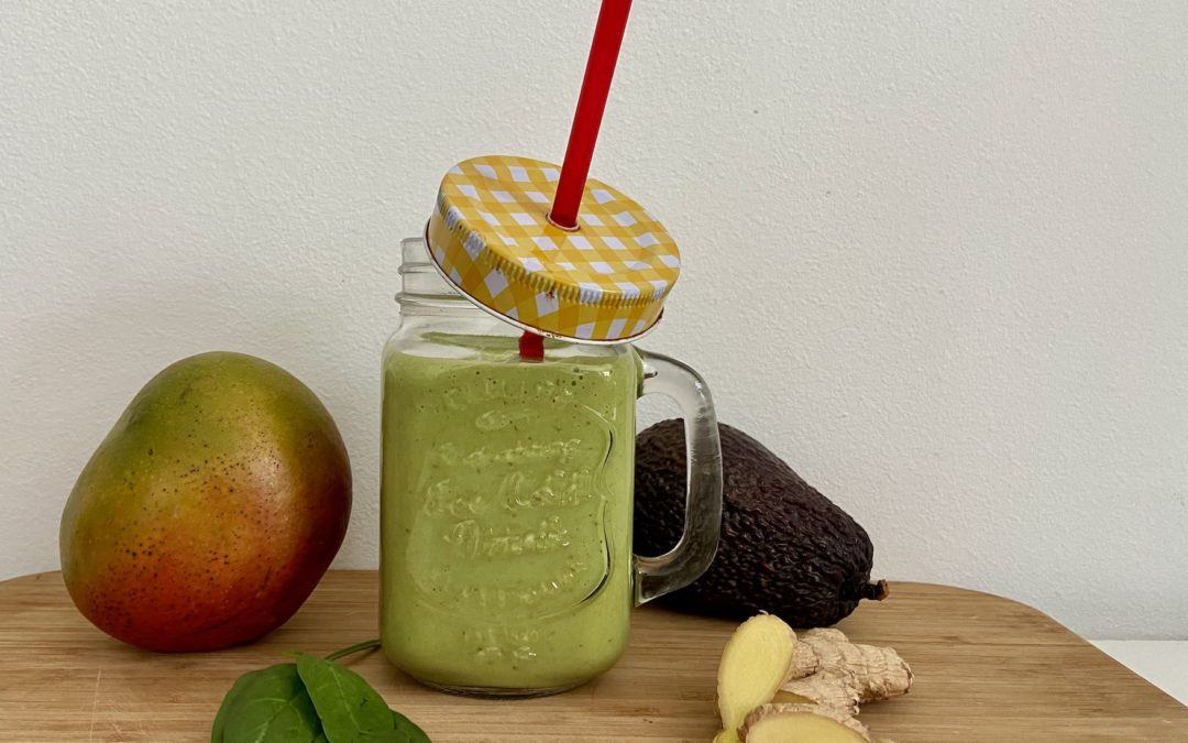 SMOOTHIE FÜR MENSTRUATIONSKRÄMPFE